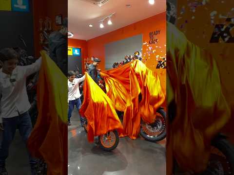 My new ktm 390 adventure delivery at itโs best | #duke390_naked