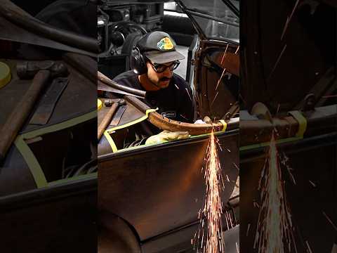 Stretching the Cockpit of an Original ’29 Ford Roadster Found in the Forest!