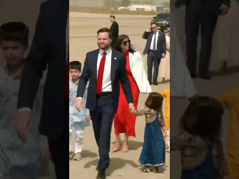 So Lovely🥰The Vance family arrives in India #news #new