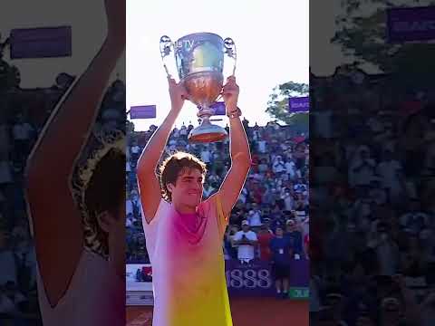 João Fonseca Lifts First-Ever Trophy 🥹