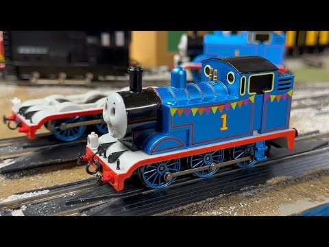 Repairing  My Rare Bachmann Trains Celebration Thomas HO Scale Train