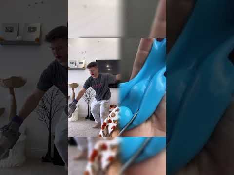 He really facetimed his mom 💀🤣 #fyp #couplecomedy