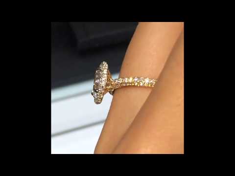 1 ct Oval Two-Tone Halo w/Three Row Band