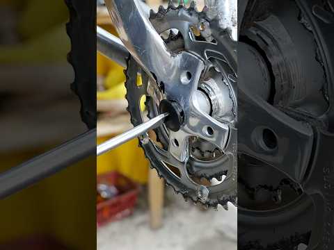 Old-school alloy art coming off the frame