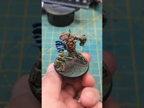 Arboleth Sentinel from Relicblade - Comic Style minis need Comic Style bases. #miniature #comicstyle