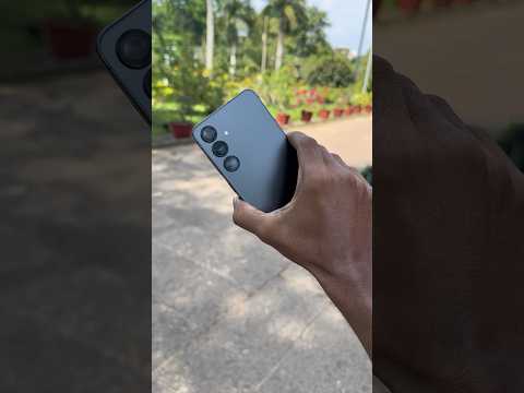 ശെന്റ പൊന്നേ 🥵Samsung Ai object erase is pretty decent in S24 #shortsvideo