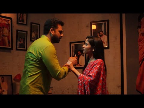 Mangal Lakshmi : Lakshmi ne pakda Raghuveer ka hath, sach jan hua shock | 26 June 2025 On Location