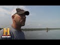 Alligator Hunting and Fishing Challenges