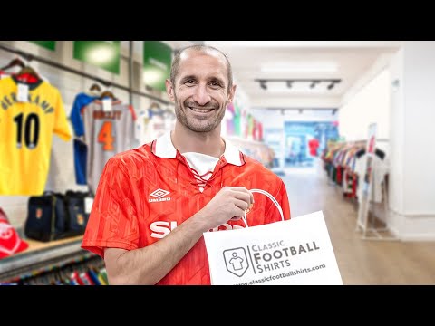 Giorgio Chiellini Goes Shopping For CLASSIC Shirts! - Shirt Shopping