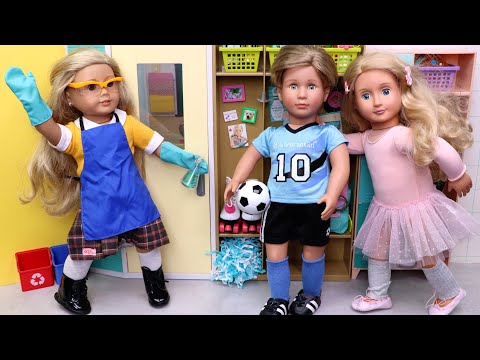 Step into a Stunning Doll School Classroom!