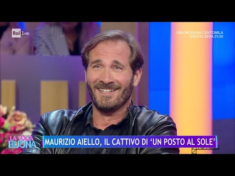 Maurizio Aiello festeggia 30 anni di carriera - La Volta Buona 08/05/2024