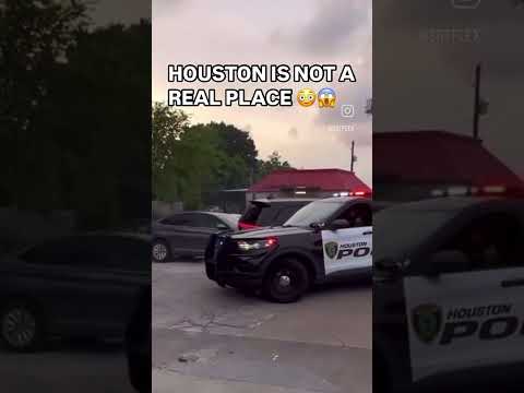 DURANGO HELLCAT TAKES OFF ON HPD 😱😳 #srtflex #viral #ohhmygawd #shorts #memes