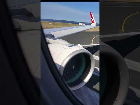 Qantas Airbus A321XLR inaugural takeoff!  #airplane #aviation #aeroplane #planesm #qantas
