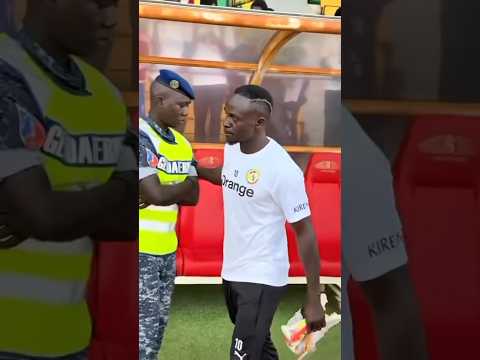 Sadio Mané et Le Gendarme 😂🤣😅