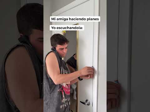 Mi amiga haciendo planes