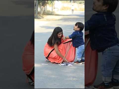 लड़की ने अंधा सामझ के चुराये पैसे #shortsvideo | Chota Chetan