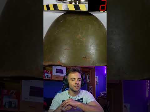Prensa hidráulica Vs Casco de 1960 Vs Casco de 2008 @hydraulicpress