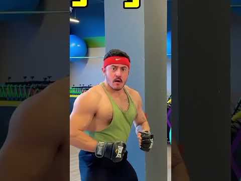 QUEM DERRUBAR A BOLA COM MENOS GOLPES VAI GANHAR 🤣 #shorts #short #humor #memes