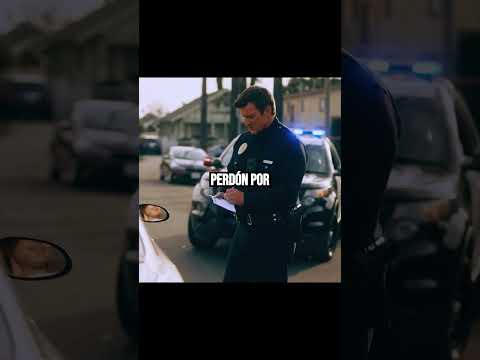 El Policía Se Dio Cuenta De Todo | #peliculas #pelicula #series #serie #shorts