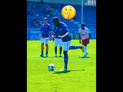 Fake kicks vs Goalkeeper + Him