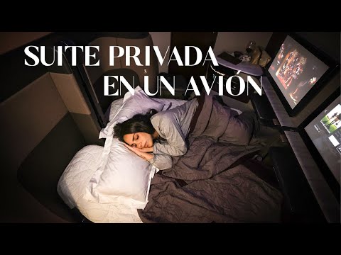 VIAJÉ EN LA MEJOR CLASE EJECUTIVA DEL MUNDO - SUITE PRIVADA EN UN AVIÓN | Katy Travels