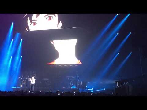 OrelSan - Bonne Meuf / Adieu Les Filles - AccorHotels Arena (15/03/2018)