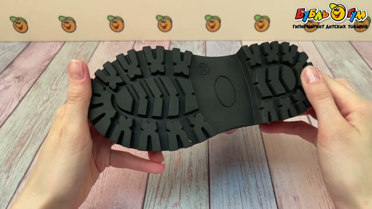 Ботинки утепленные Pasito с черными вставками и перфорацией серые - видео