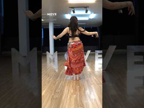 Learn amazing belly dance only  @movethedancespace w/ Medhavi Mishra #movethedancespace #bellydance