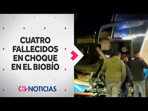 TRÁGICO ACCIDENTE: Auto con familia chocó con un bus. Cuatro personas fallecieron en el Biobío