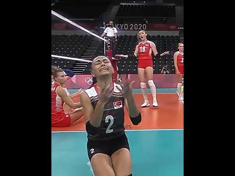 Ben Tokyo Simge'sini istiyorum🥹 | Simge's incredible saves in Tokyo 🫣🔥 #fileninsultanları #simgeaköz