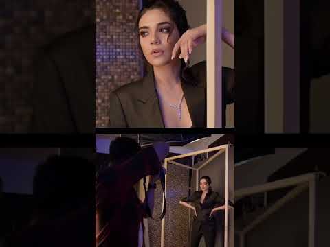 How to Pose in Fashion Photography | Kundli Bhagya Actress Anjum Fakih #Shorts