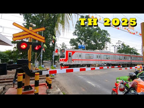 MELIHAT Perlintasan KRL Dual Alarm JPL 27 Th 2025, Wih Sekarang Makin Cakep !!