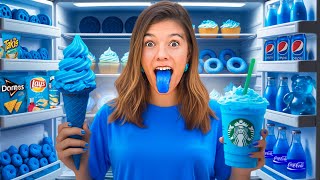 24 HORAS COMIENDO DE COLOR AZUL!