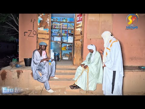 Le Fou Woroli, Boua Ladji contre Abdoul et le Boutiquier qui lui surprend dans son boutique
