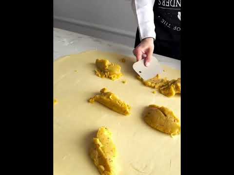 #baking #breadlover #bakingrecipes #shortsvideo #food #bakingtips #recipe #bakingideas #yummy
