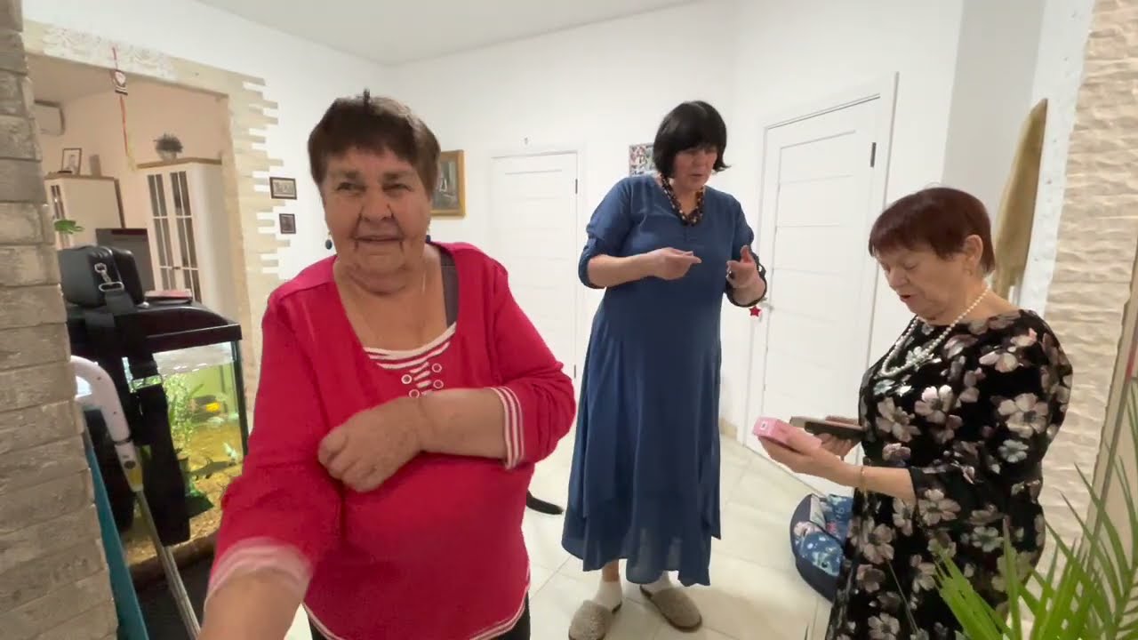 Бросаю курить! Приехали гости! Дарят подарки! Мне грустно