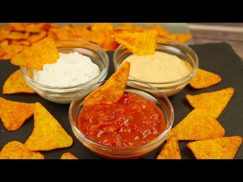 Nachos wie im Kino | Nachos mit Salsa, Käse-Dip & Sour Cream Dip