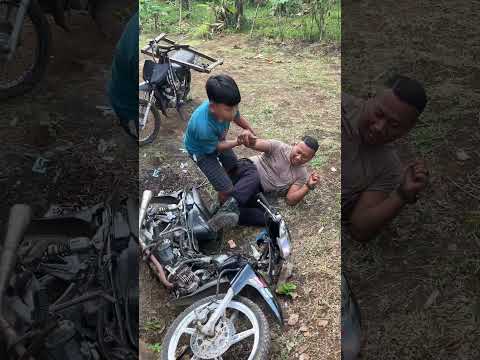 pak polisi kecelakaan😭#maspreman#bocilwargads#mashito#short#minivlog#anakdesa#bocilkafids#wargads