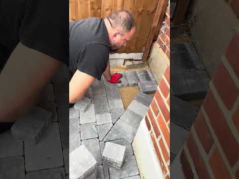 Block Paving cutting #england #automobile #baustelle #cutting skills ng