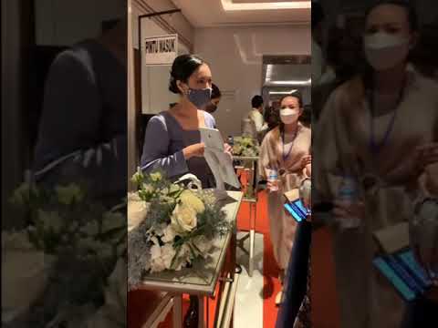 Wah enak yaa pakai Undangin tidak perlu lagi tulis buku tamu lagi deh #shorts #wedding