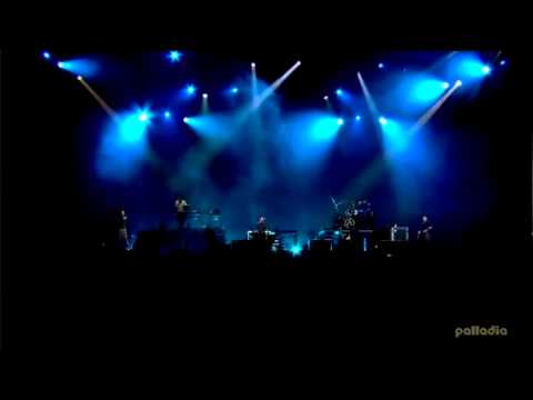 Linkin Park - Hands Held High / Crawling (Live)