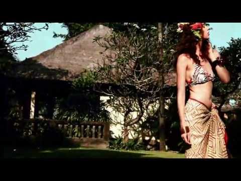 Cosmo Swimsuit - Cosmopolitan Indonesia\n\n