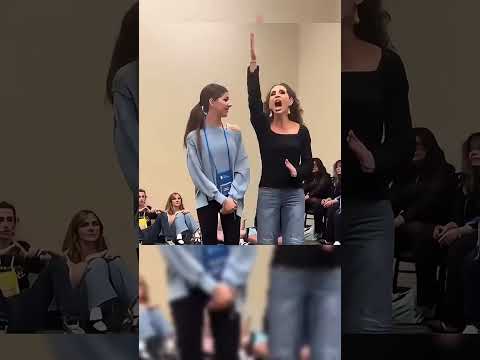 Певица спасла провал! 😱🎶 #факты