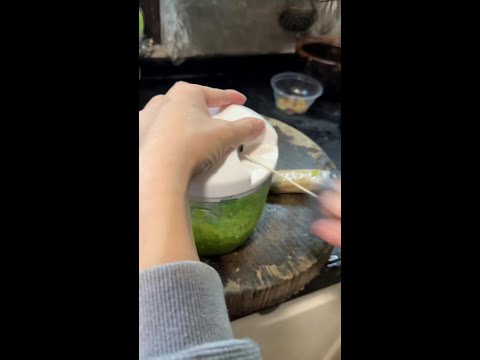 这胖晨在哪学的这么油，做个香瓜饼给你去下油#妈呀太香了 #人类幼崽成长记 #亲子搞笑#萌娃