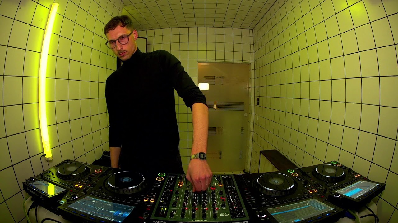 aspect ratio – Tension | HÖR – April 7 / 2026