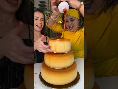 Com 9,5 kg de pudim, o BOLO DE PUDIM veio aí. Chamei a Rainha do Pudim pra me ajudar nessa. Gostou?