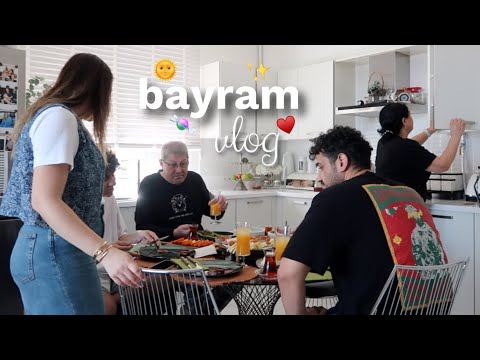 ÖZLENEN ESKİ BAYRAMLAR GİBİ♥️ | aile evi, annemin yemekleri, hediyeler, arkadaşlarımızla 1 gün