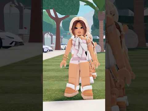 Somebody’s watching me? 👀  #berryave #berryavenue #berryavenueoutfits #roblox #bloxburg