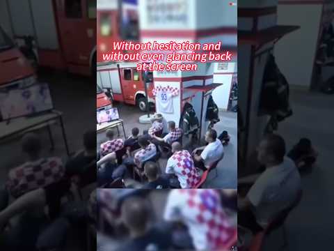 A tribute to those lovely people ❤️🔥#ambulance #soyitrain #actsofkindness #hymanity #firefighter