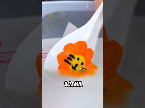 Suda Yüzen Çizim Nasıl Yapılır? Emma’ya Harika Bir Ders! 💧🖌️ #shorts #eğlencelivideolar